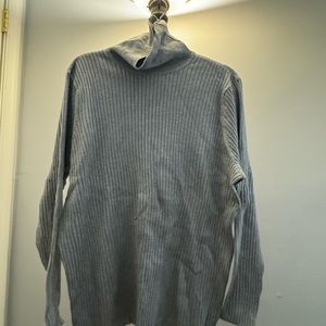 Gray turtleneck Lane Bryant 22/24
